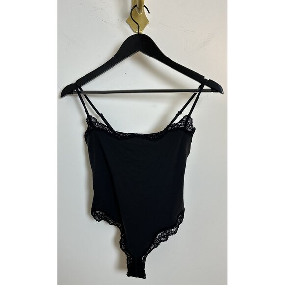 SKIMS Fits Everybody Lace Cami Bodysuit in Onyx Black Size Small - Picture 5 of 12